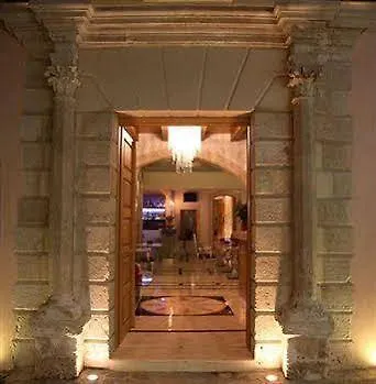 Bellagio Luxury Boutique Hotel 4*