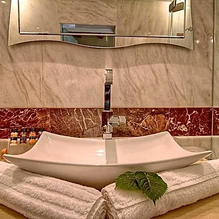 Bellagio Luxury Boutique Hotel