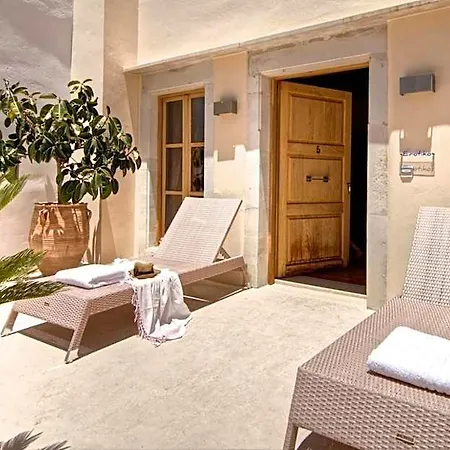 Bellagio Luxury Boutique 4*